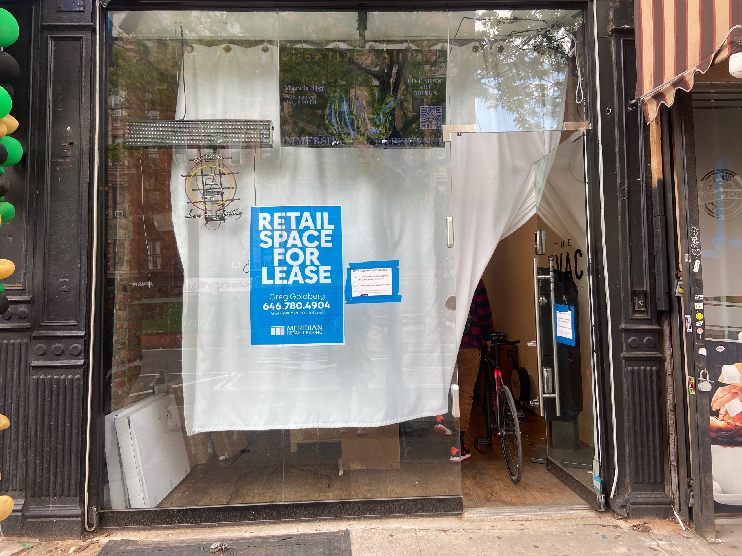 East Village Art Gallery Charges Artists to Appear in Nonexistent Show, Don Lemon Speaks Out… About His Art Collection, and More Juicy Art World Gossip - Vimarsana News
