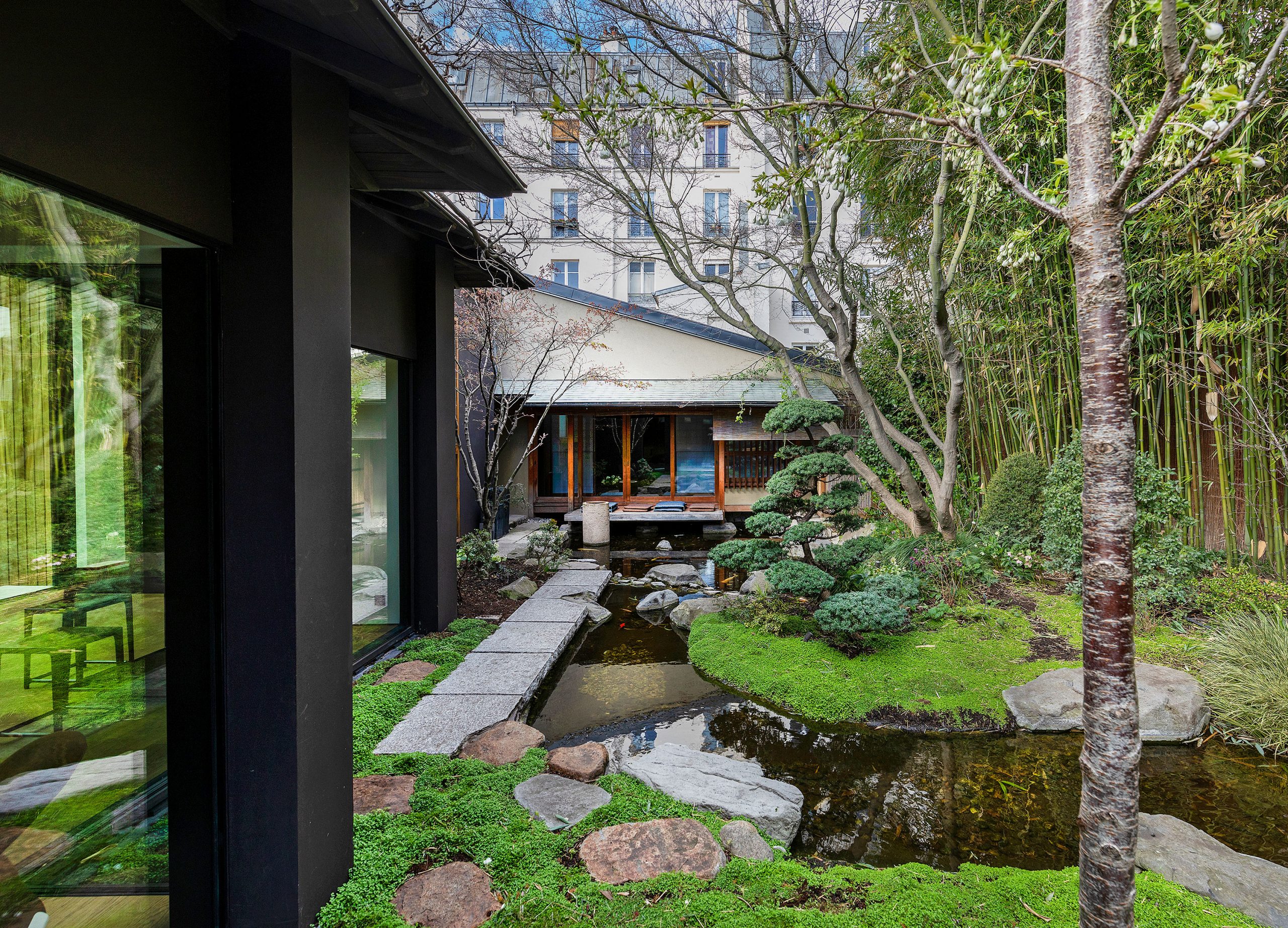 With Its Serene Japanese Garden in the Middle of Paris, the Famed Home of  Fashion Designer Kenzō Takada Has Come to Market