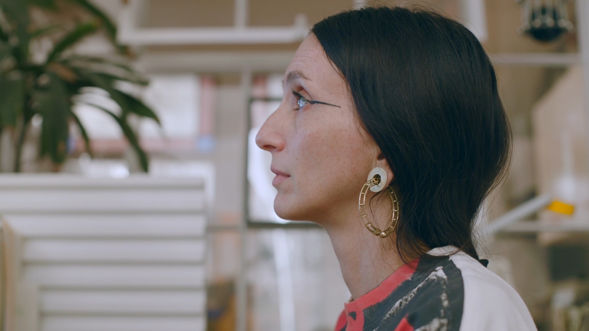 'I Am Compelled by Things That Just Barely Work': Watch Tauba Auerbach Explore the Hidden Creative Patterns Percolating Everywhere - Vimarsana News