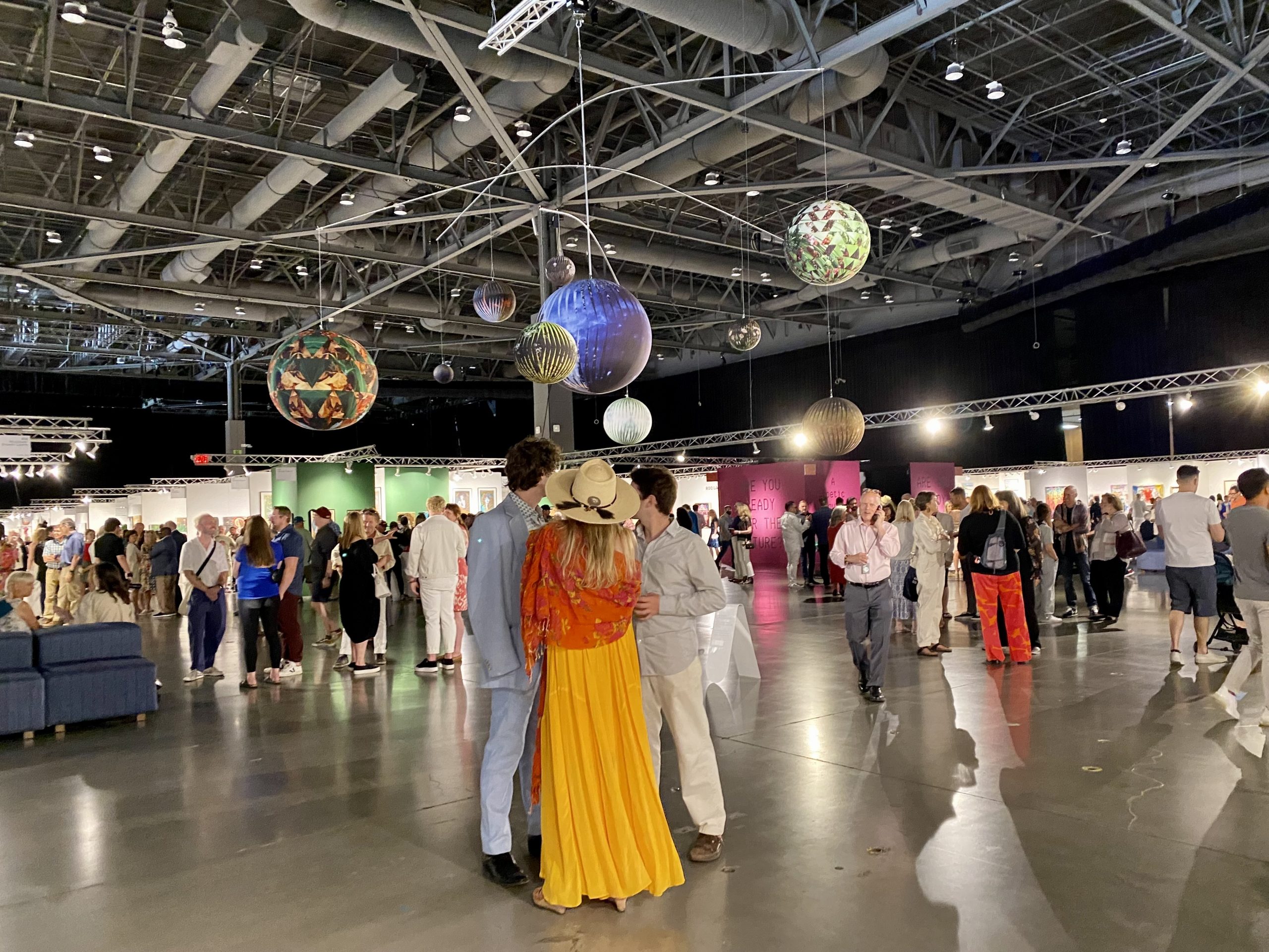 With Mystery Tattoos, Sustainably Minded Sculptures, and Gold-Accented Concert Posters, the Seattle Art Fair Revels in an Eclectic Selection - Vimarsana News