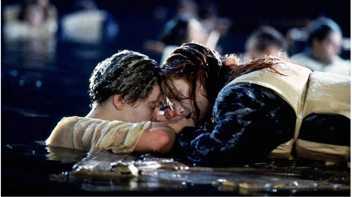 The Door From ‘Titanic,’ Too Small to Fit Two People, Sells Big at Auction