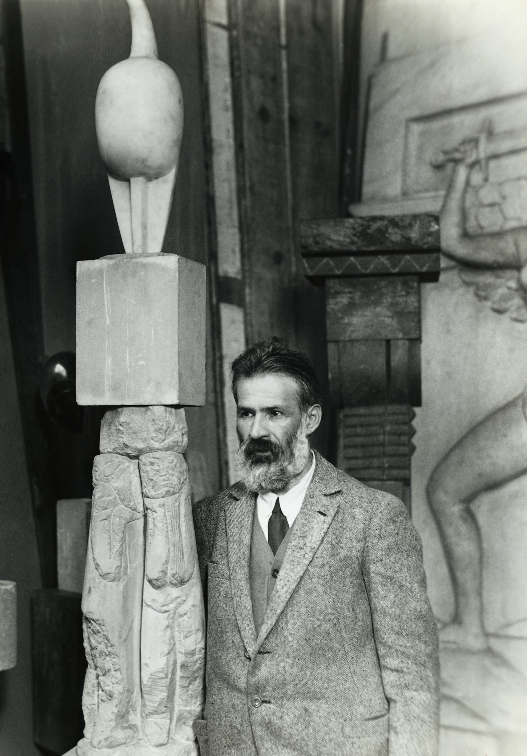 The year Brancusi spent walking from Bucharest to Paris