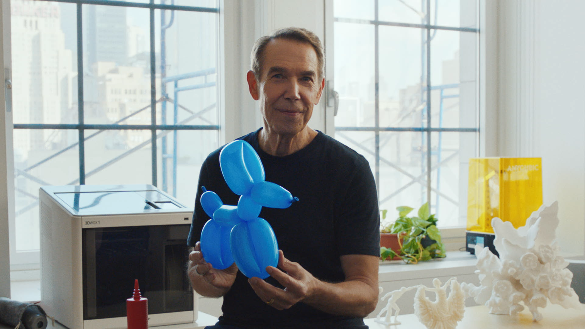Behold, Jeff Koons's New Masterpiece: A Squarespace Website Template