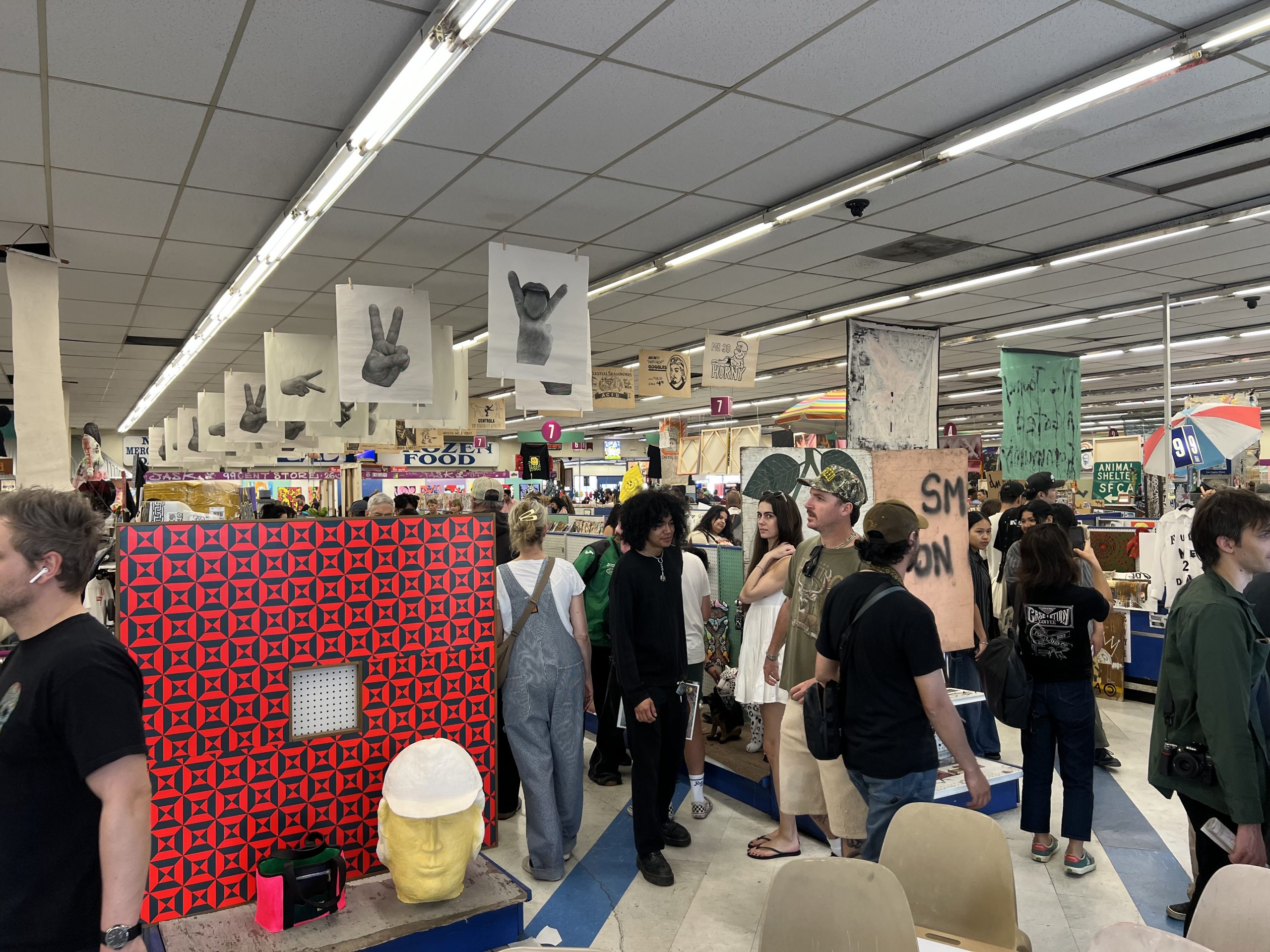 The 27-Year-Old Turning a Sleepy Slice of L.A. Into an Art Destination, a Frieze Party Ranking-and More Juicy Art World Gossip | Artnet News