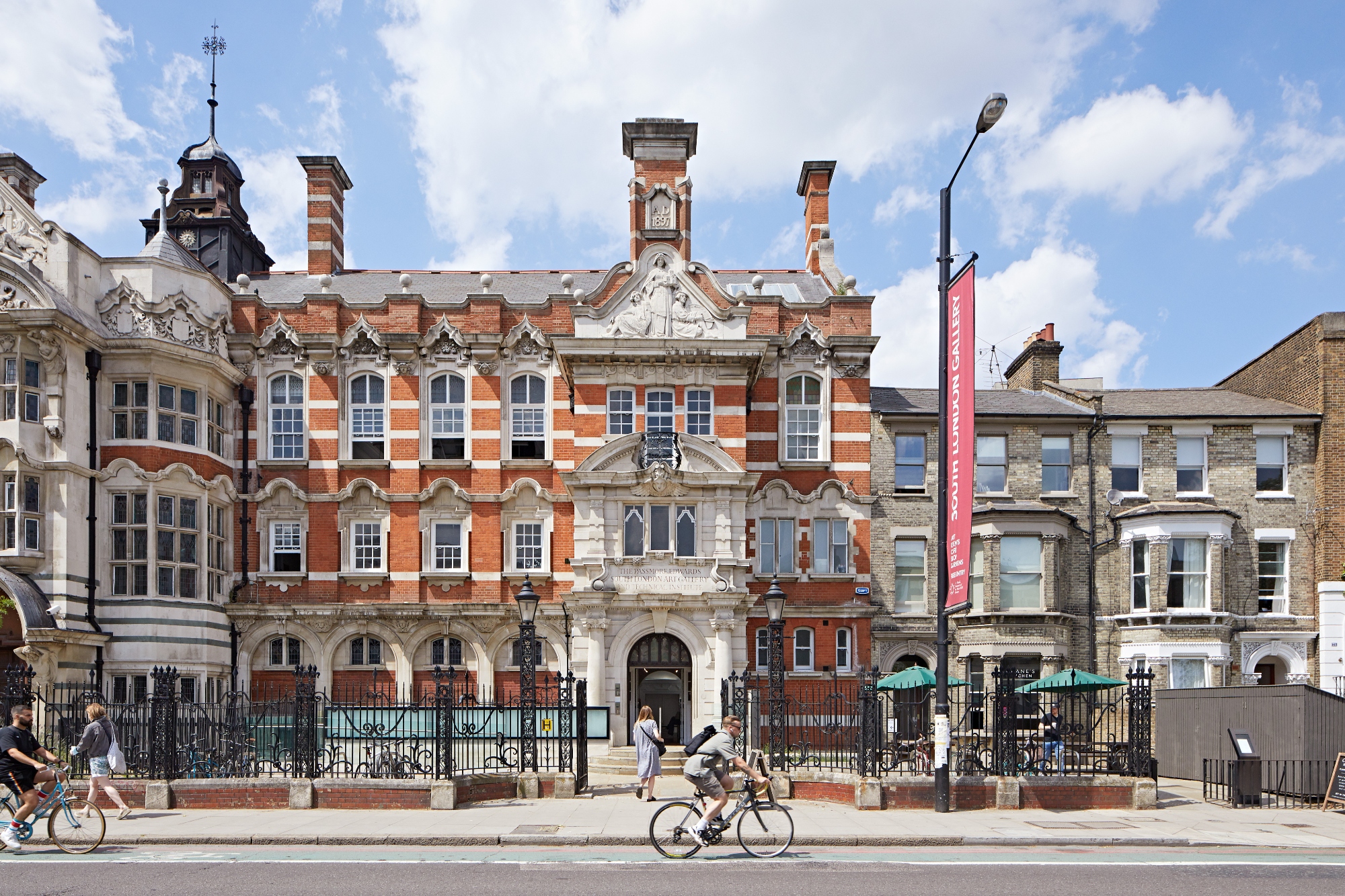 Tracey Emin, Katharina Grosse, and More Rally to Raise $2.7 Million for South London Gallery | Artnet News